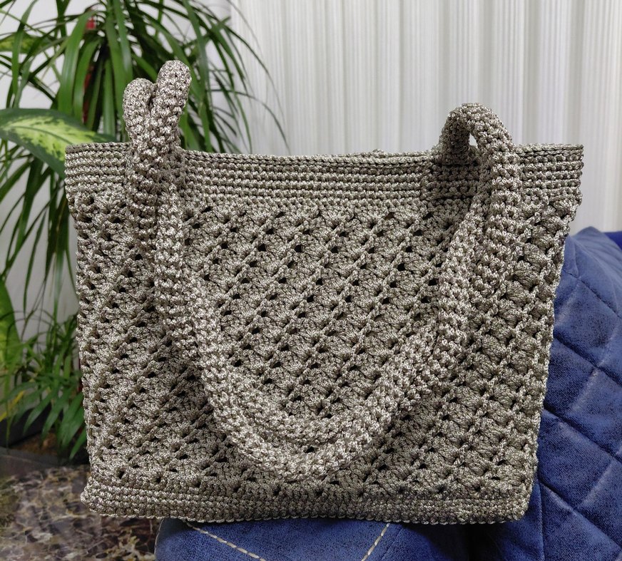 MAKROME İPLE ÖRÜLMÜŞ Kadın Çanta.
Tarzınıza şıklık katın . - Görsel 2