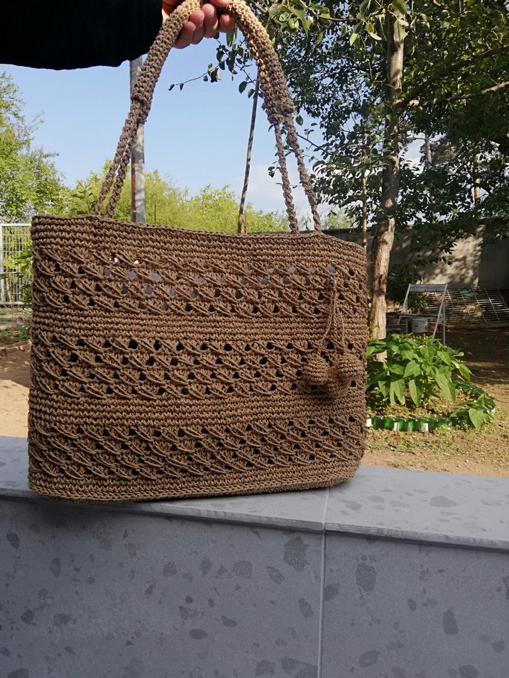 KAĞIT İPTEN DANTEL DETAYLI Kadın ÇANTA.
EN 40 BOY  30. - Görsel 3