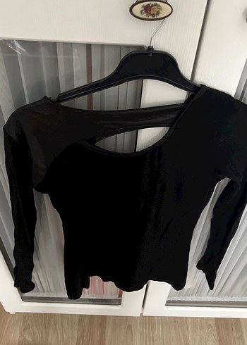 Siyah Uzun Kollu Gotik Bluz - Görsel 2