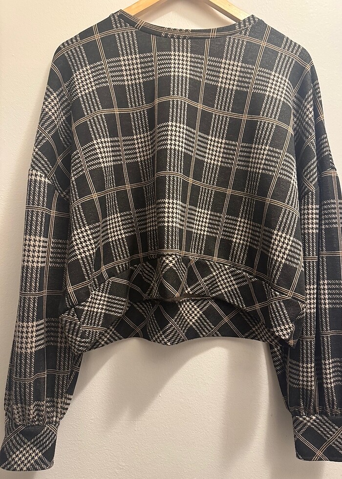 Stradivarius ekose desen bluz - Görsel 2