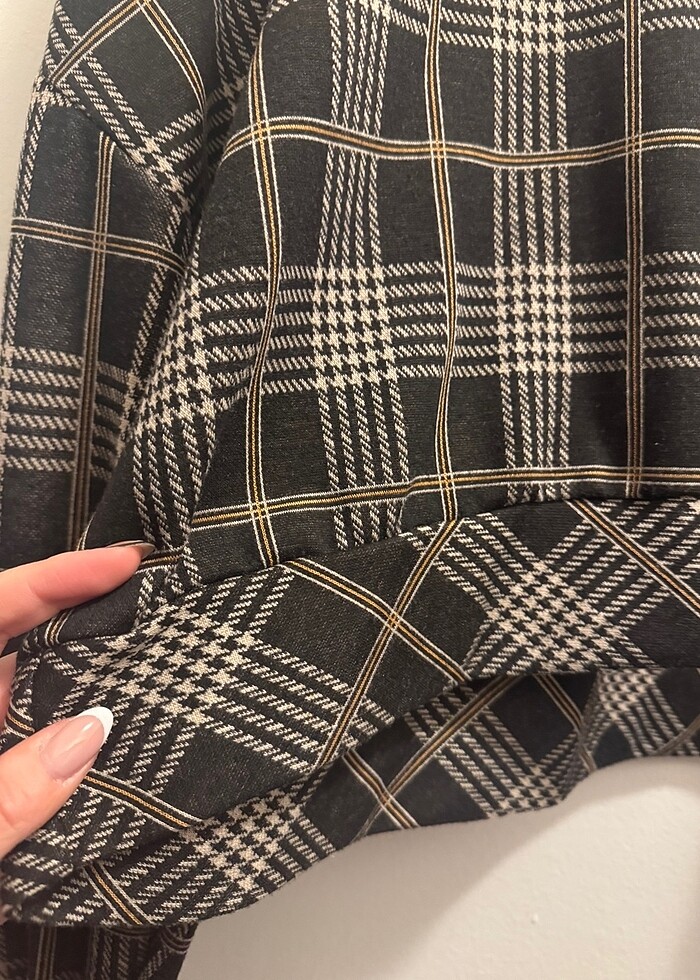 Stradivarius ekose desen bluz - Görsel 5