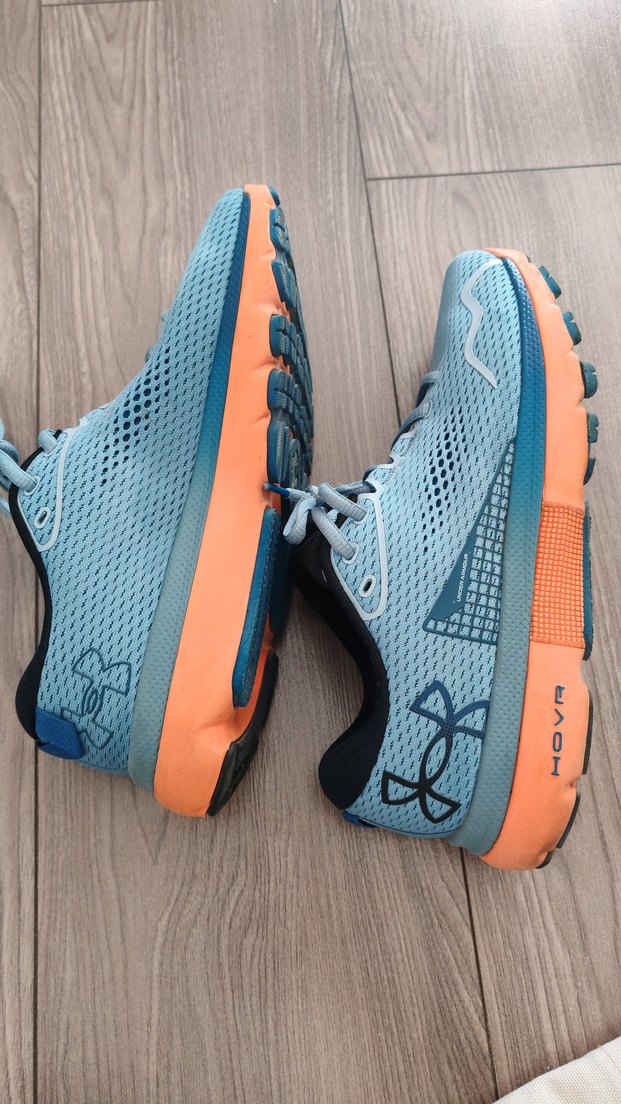 Under Armour HOVR Infinite 5 Erkek Spor Ayakkabı (40.5)(25.5 cm) - Görsel 4