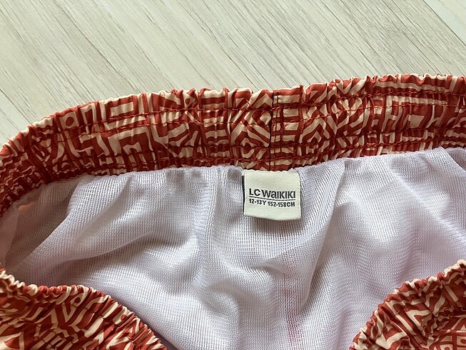LC Waikiki LCW marka Deniz şortu