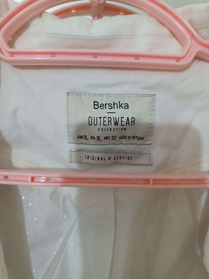 Düğmeli Beyaz Keten Kadın Blazer - Görsel 2