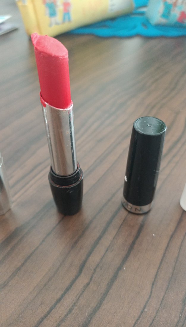 Çok Renkli Ruj Seti - Görsel 3