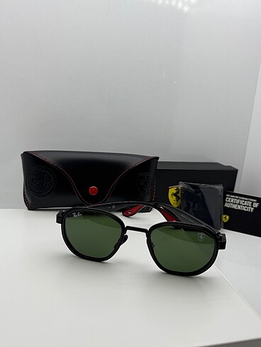 Orijinal güneş gözlüğü - Görsel 4