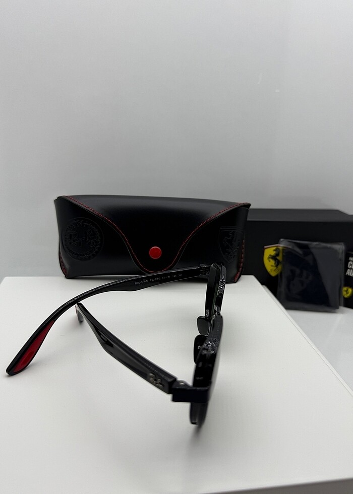 Orijinal güneş gözlüğü - Görsel 2