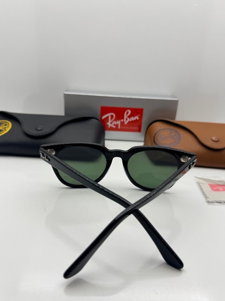 Ray-Ban Siyah Kadın Gözlüğü Tokalı - Görsel 4