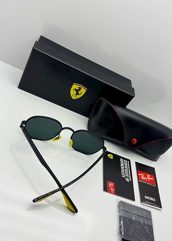 Ray-Ban Siyah Ferrari Erkek Güneş Gözlüğü - Görsel 3