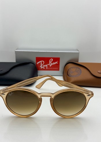 Ray Ban