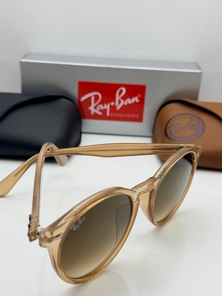 Ray-Ban Klasik Bej Şeffaf Kadın Güneş Gözlüğü - Görsel 4