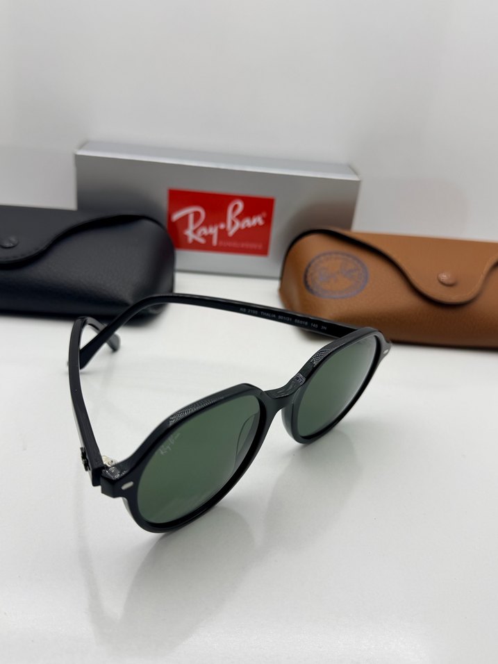 Ray-Ban Siyah Minimalist Kadın Güneş Gözlüğü - Görsel 2