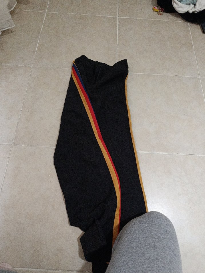 Kadın Siyah Rahat Kesim Kumaş Pantolon - Görsel 2