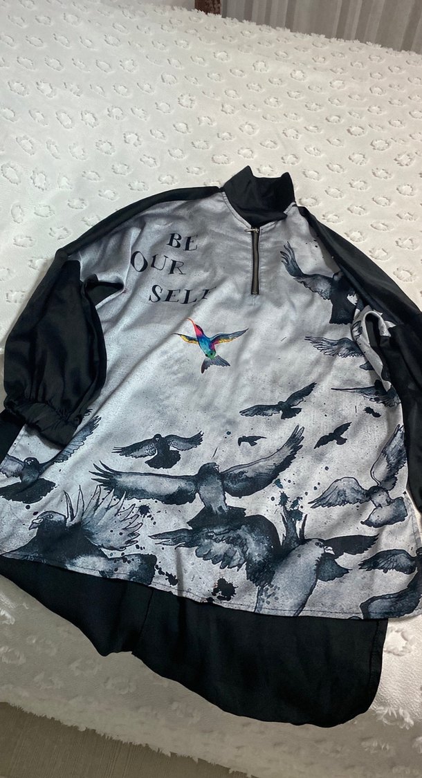 Gri Baskılı Yüksek Yakalı Hamile Gömleği - Görsel 2