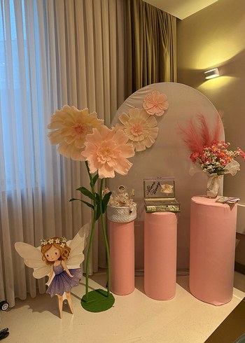 Ayaklı dev çiçek - Görsel 3