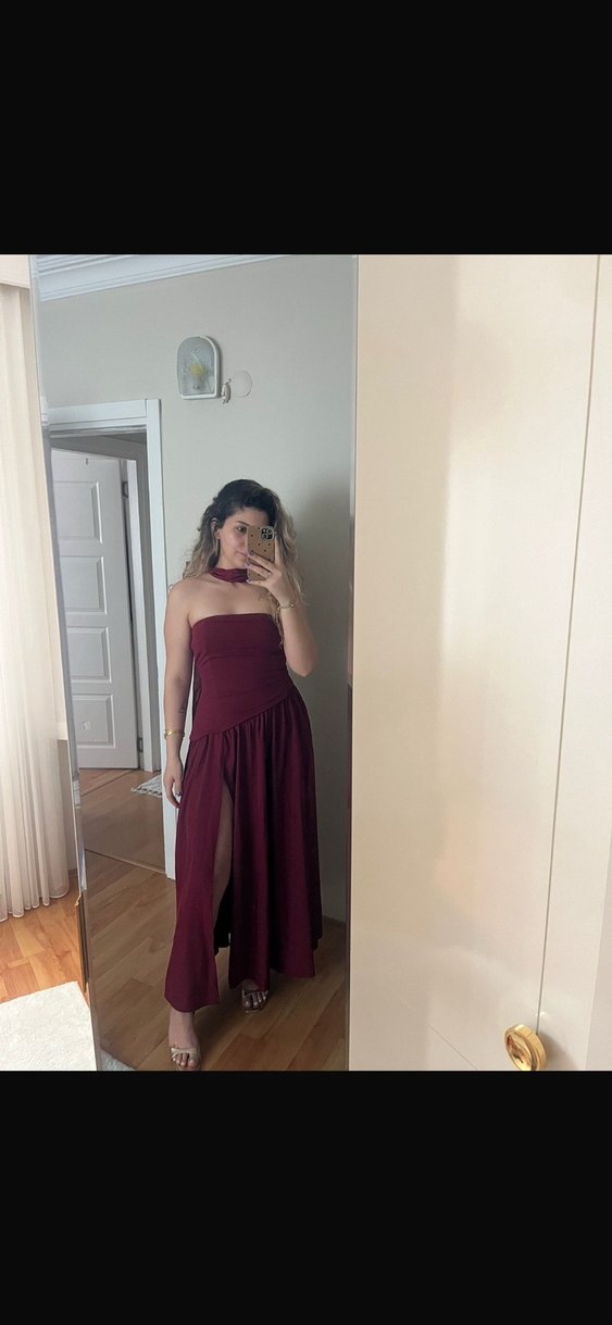 Bordo Drapeli Straplez Uzun Elbise - Görsel 2