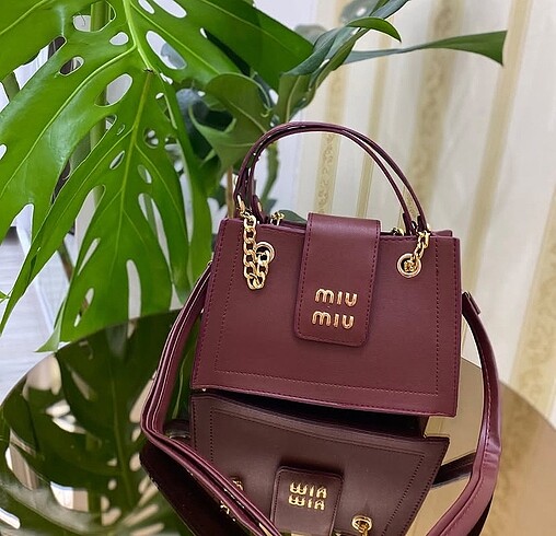 Miu Miu MİU MİU