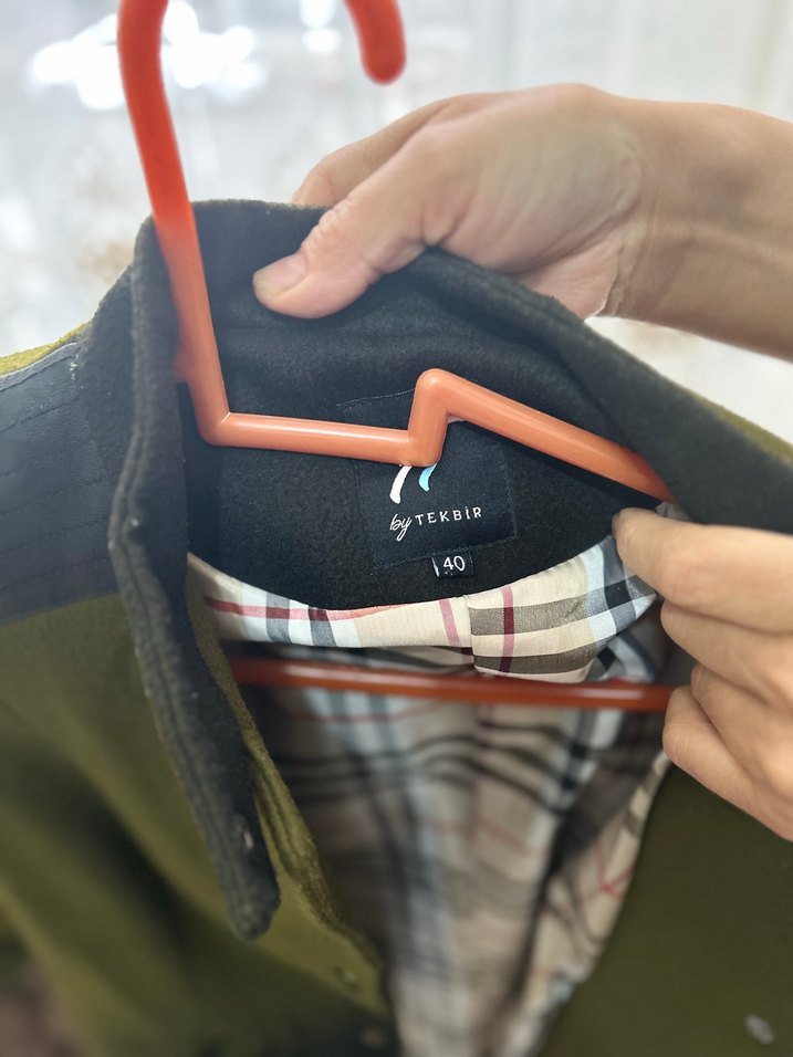 Düğmeli Koyu Haki Midi Kadın Kaban - Görsel 2