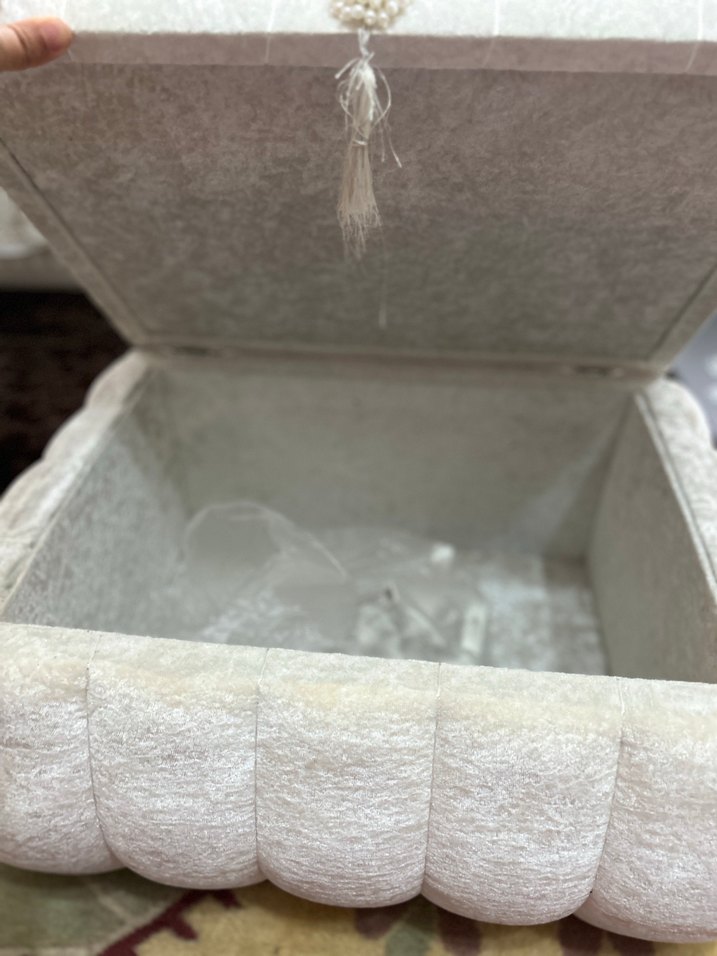 Bej İşlemeli Modern Klasik Koltuk Örtüsü - Görsel 2