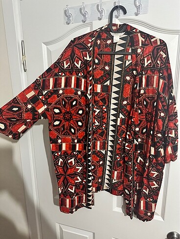 H&M ikonik kimono