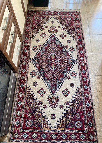 Çok Renkli Desenli Geleneksel Halı - Görsel 3