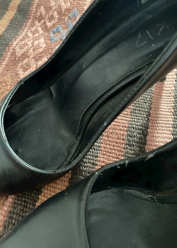 Kadın Siyah Stiletto Topuklu Kemerli Ayakkabı - Görsel 7