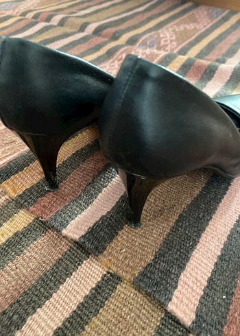 Kadın Siyah Stiletto Topuklu Kemerli Ayakkabı - Görsel 4