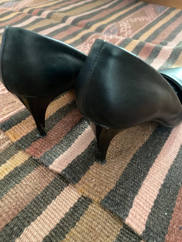 Kadın Siyah Stiletto Topuklu Kemerli Ayakkabı - Görsel 4