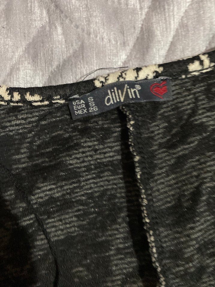 Dilvin Dantel Desenli Uzun Kollu Siyah Kadın Elbise - Görsel 5