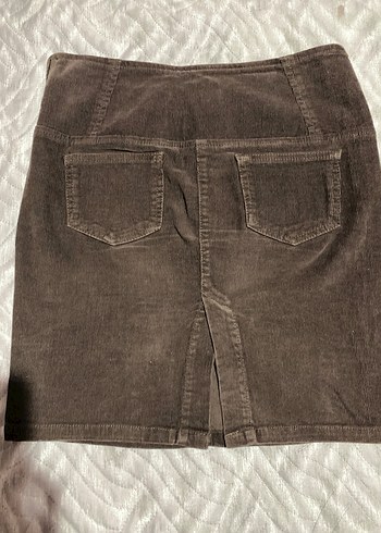 Düğmeli Kahverengi Süet Mini Etek - Görsel 5