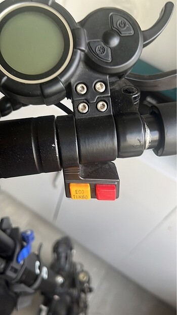 Elektrikli katlanir scoter
