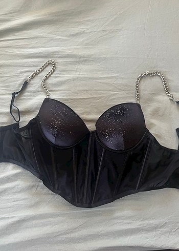 Zincir Detaylı Siyah Deri Gotik Büstiyer