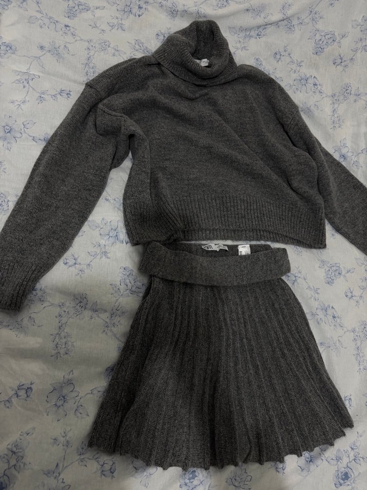 Gri Boğazlı Örgü Kadın Kazak etek takım - Görsel 2