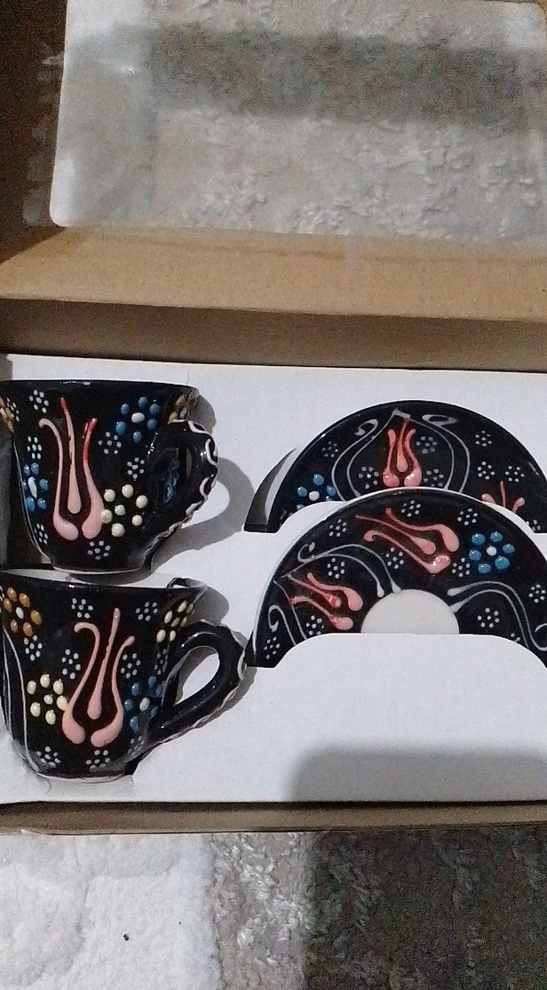 Siyah Desenli Seramik Fincan ve Tabak - Görsel 2