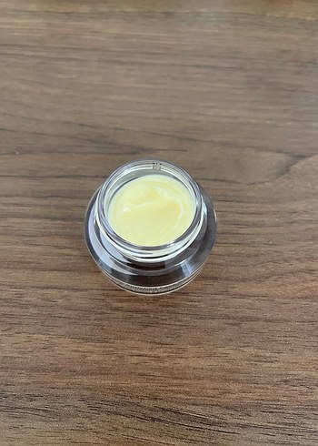 Bobbi Brown Bobbi Brown C Vitaminli Makyaj Bazı