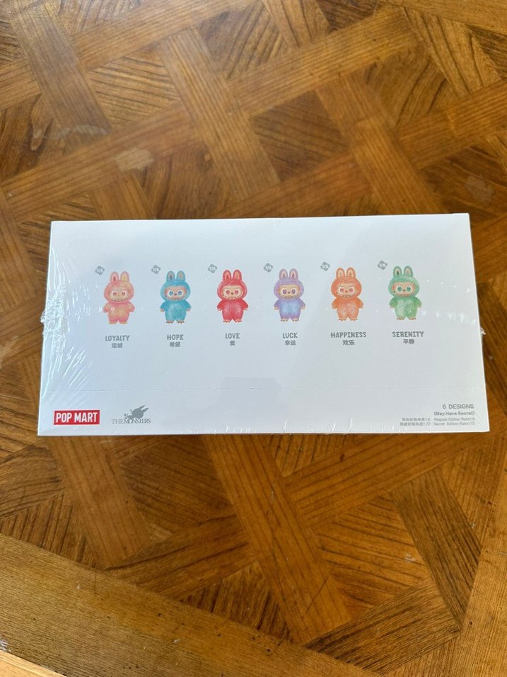 Big into energy labubu - Görsel 2