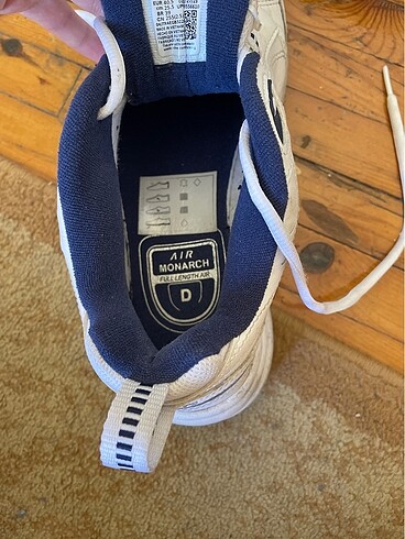 40 Beden Nike air monarch