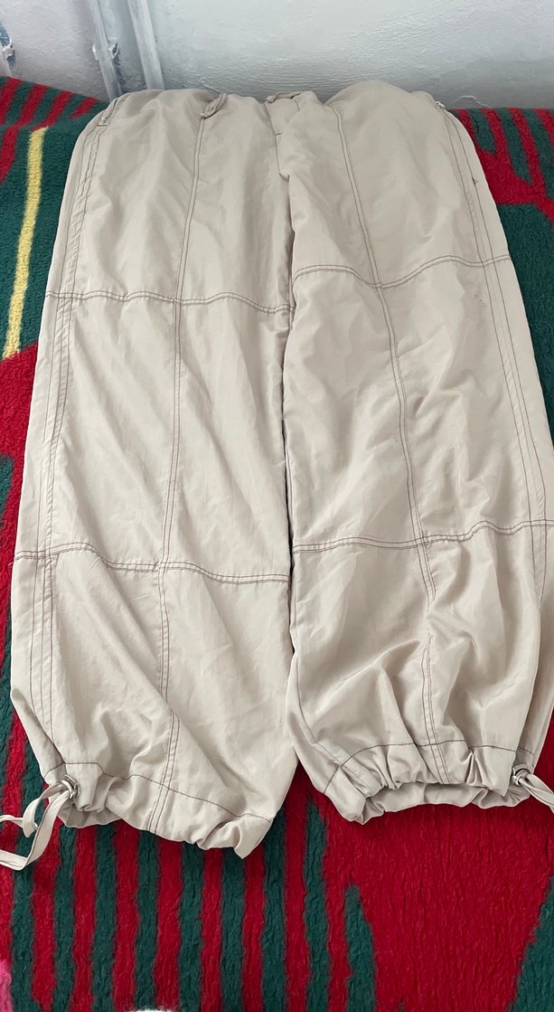 Nakışlı, Pilili, Bej Kadın Kumaş Pantolon - Görsel 3