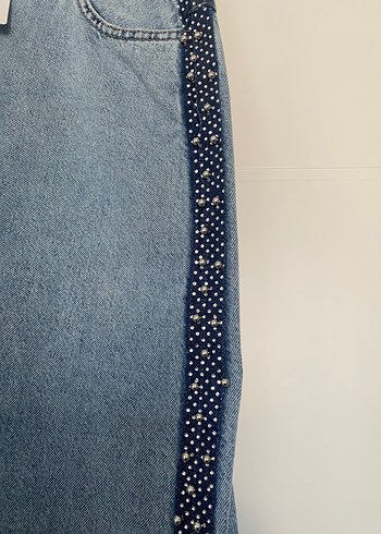 Nakışlı Mavi Kot Midi Etek - Görsel 2