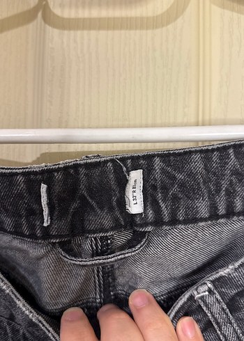 Gri  Bol Kesim şort olabilen Kot Pantolon - Görsel 2