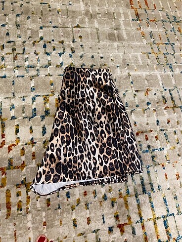 xs Beden Leopar Saten Şort Etek