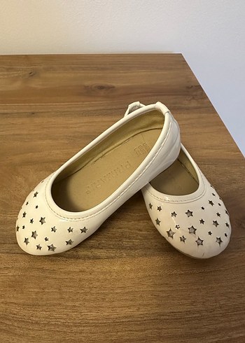 Beyaz Kız Çocuk Rugan Babet - Görsel 3