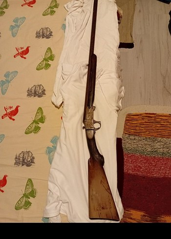 50 yıllık çalışır durumda antika. tabanca takası olur