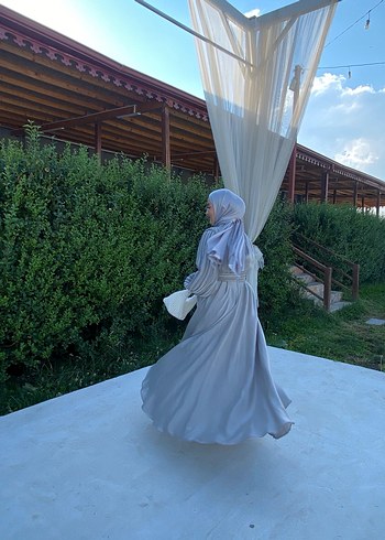 Gri parlak Elbise - Görsel 3