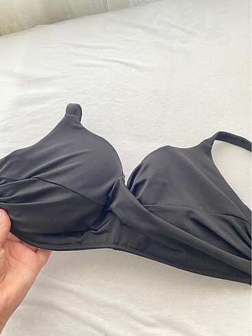 Bikini Üstü