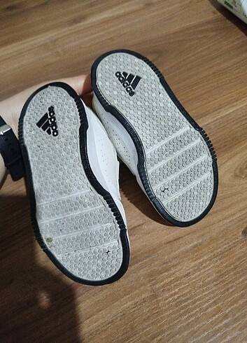 Adidas çocuk ayakkabı