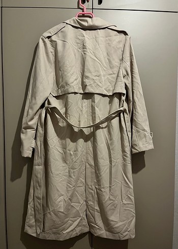 Stradivarius dökümlü uzun trençkot - Görsel 2