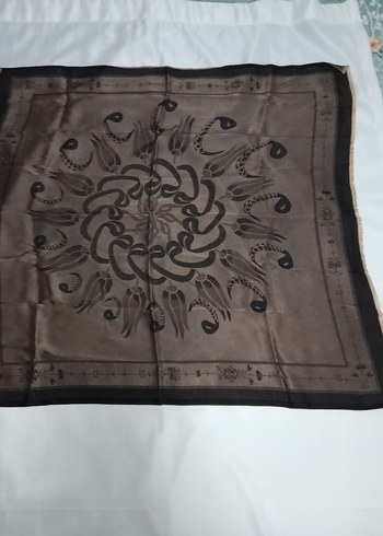 kadın eşarp modeli