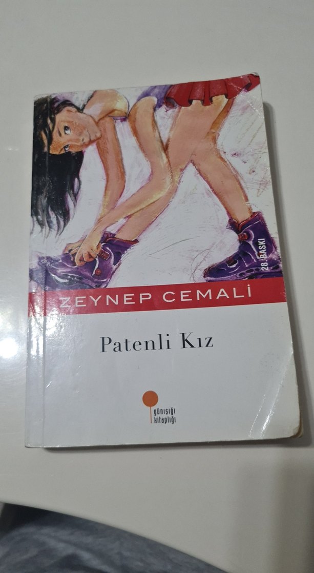 Zeynep Cemali Şiir Kitabı - Görsel 2