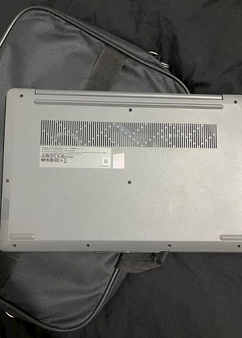 Gri Lenovo Dizüstü Bilgisayar - Görsel 6